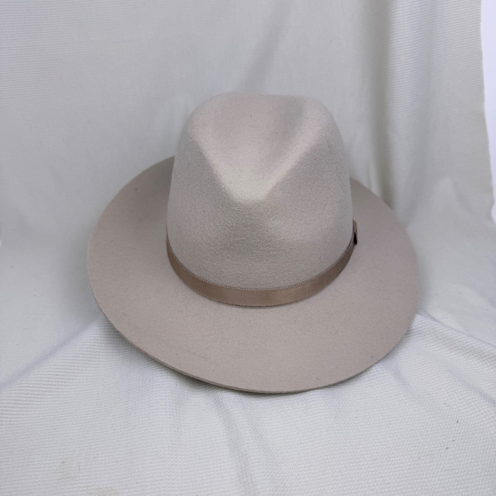 Aritzia Auxiliary Tan Wool Fedora Hat Size S/M Adjustable Fall Style